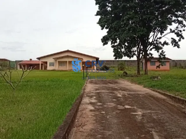 Casa 2 quartos e 2 banheiros, à venda, no bairro Estância Cabral em Cambé