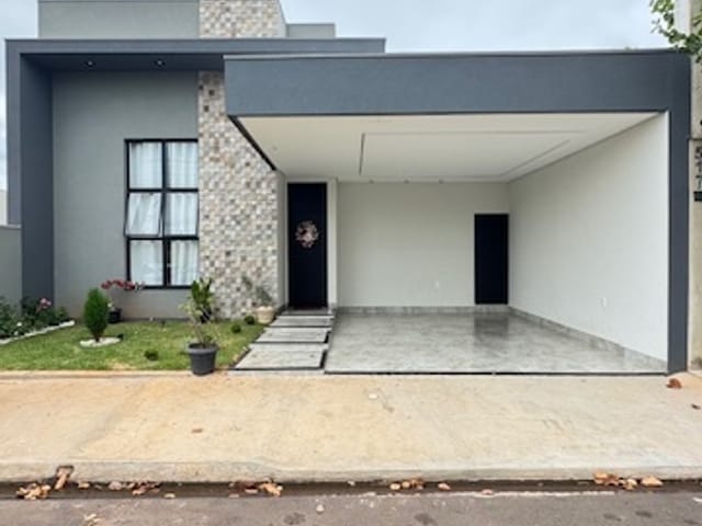 Casa 4 quartos e 3 banheiros, à venda, no bairro Residencial San Marino em Birigüi