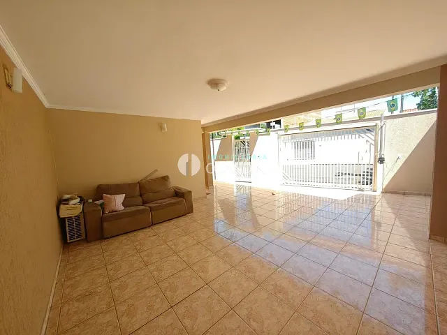 Casa com 154m² 2 quartos e 1 banheiro, à venda, no bairro Vila José Kalil Aun em Cosmópolis
