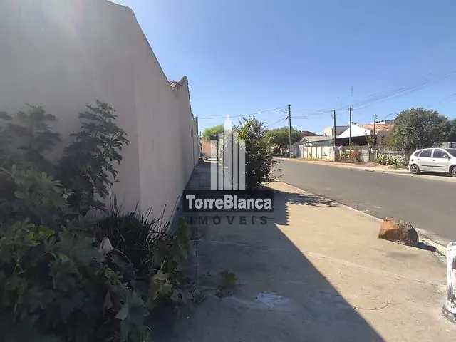 Casa com 452m² 4 quartos e 2 banheiros, à venda, no bairro Boa Vista em Ponta Grossa
