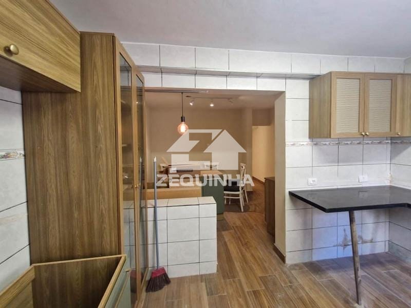 Casa à venda com 2 quartos, 10m² - Foto 13