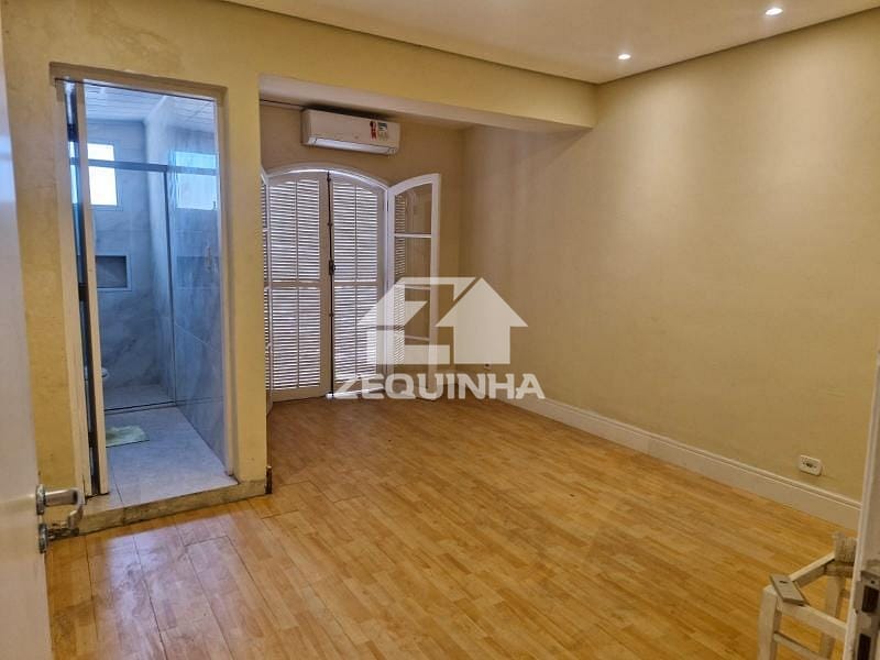Casa à venda com 2 quartos, 10m² - Foto 14