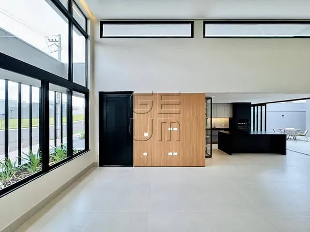 Casa com 300m² 3 quartos e 4 banheiros, à venda, no bairro Residencial Bellevie em Cambé