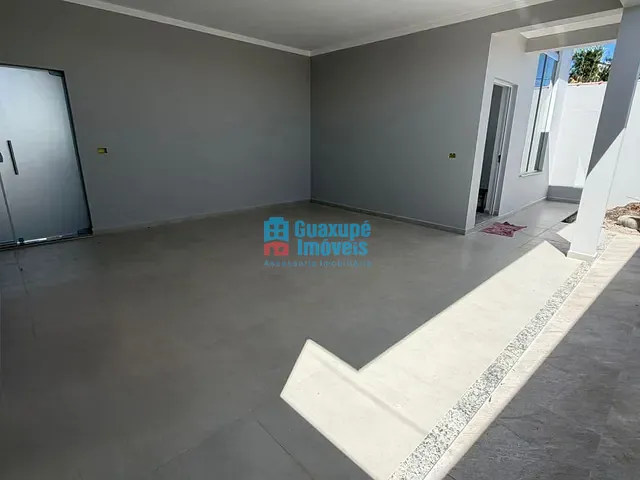 Casa com 250m² 3 quartos e 2 banheiros, à venda, no bairro Jardim Ouro Verde em Guaxupé