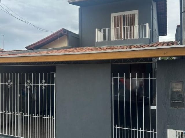 Foto do Casa - Casa com 2 dormitórios à venda, 110 m² por R$ 470.000,00 - Parque Martim Cecerê - São José dos Campos/SP | INDEPENDENCE NEGOCIOS IMOBILIARIOS LTDA