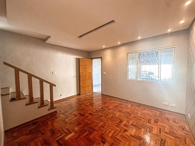 Foto do Casa - Casa com 2 dormitórios à venda, 110 m² por R$ 470.000,00 - Parque Martim Cecerê - São José dos Campos/SP | INDEPENDENCE NEGOCIOS IMOBILIARIOS LTDA