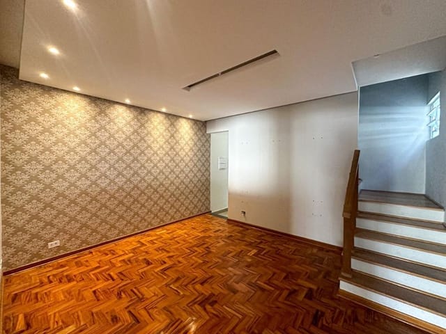 Foto do Casa - Casa com 2 dormitórios à venda, 110 m² por R$ 470.000,00 - Parque Martim Cecerê - São José dos Campos/SP | INDEPENDENCE NEGOCIOS IMOBILIARIOS LTDA