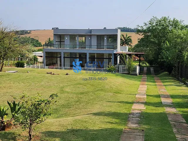 Casa 3 quartos e 5 banheiros, à venda, no bairro Estância Cabral em Cambé