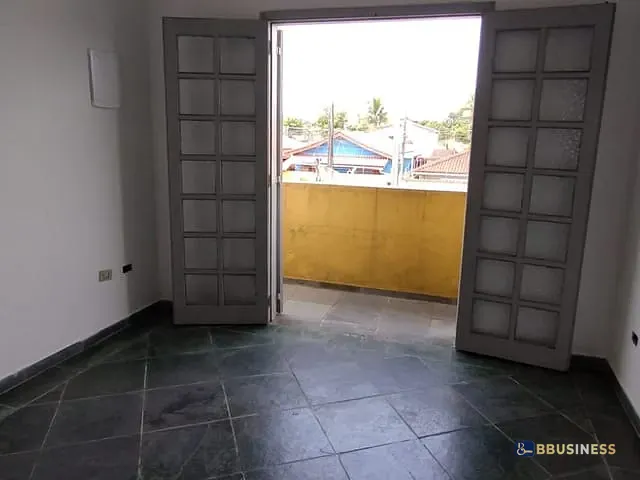 Casa 2 quartos e 2 banheiros, para alugar, no bairro Indaiá em Bertioga