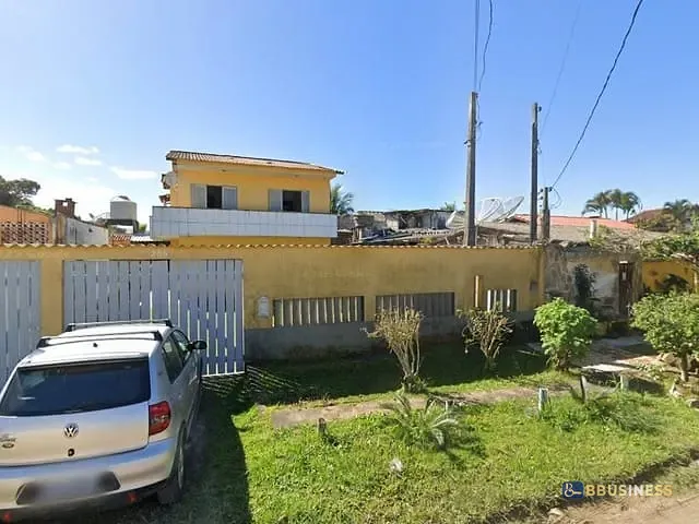 Casa 2 quartos e 2 banheiros, para alugar, no bairro Indaiá em Bertioga