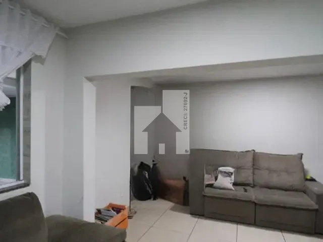 Casa 3 quartos e 2 banheiros, à venda, no bairro Conjunto Residencial Iapi em Jundiaí