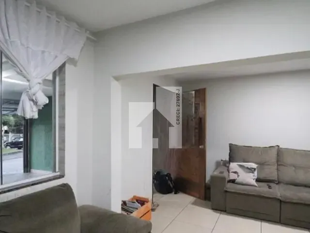 Casa 3 quartos e 2 banheiros, à venda, no bairro Conjunto Residencial Iapi em Jundiaí