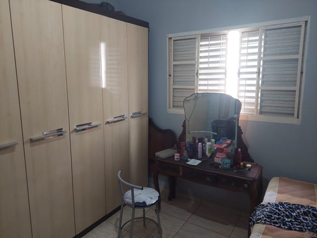 Casa com 125m² 2 quartos e 1 banheiro, à venda, no bairro Residencial Modelo em Birigüi