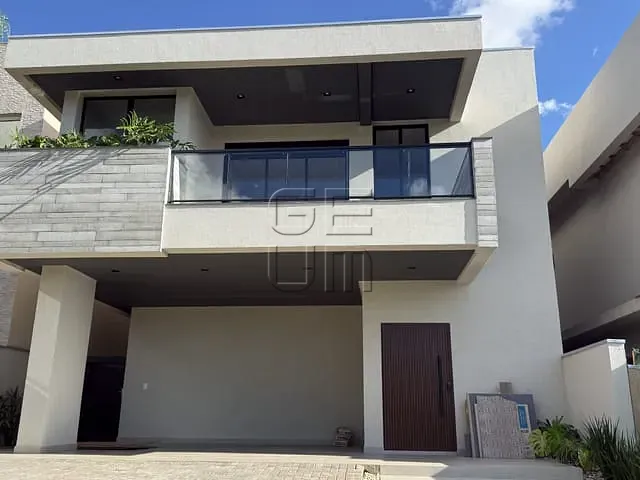 Casa com 252m² 3 quartos e 4 banheiros, à venda, no bairro Jardim Morumbi em Londrina