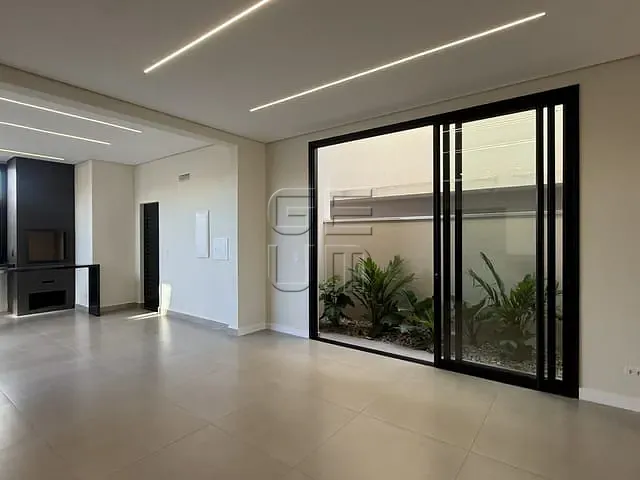 Casa com 252m² 3 quartos e 4 banheiros, à venda, no bairro Jardim Morumbi em Londrina