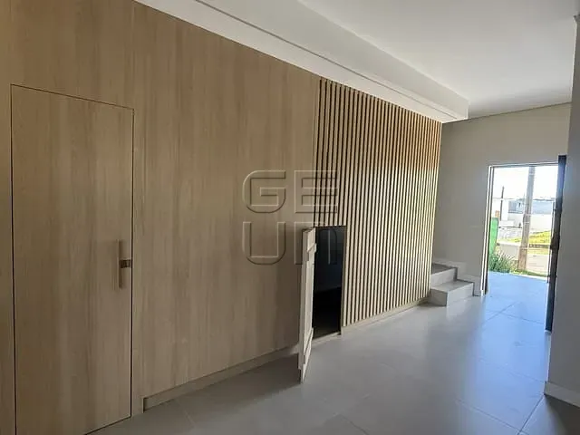 Casa com 252m² 3 quartos e 4 banheiros, à venda, no bairro Jardim Morumbi em Londrina