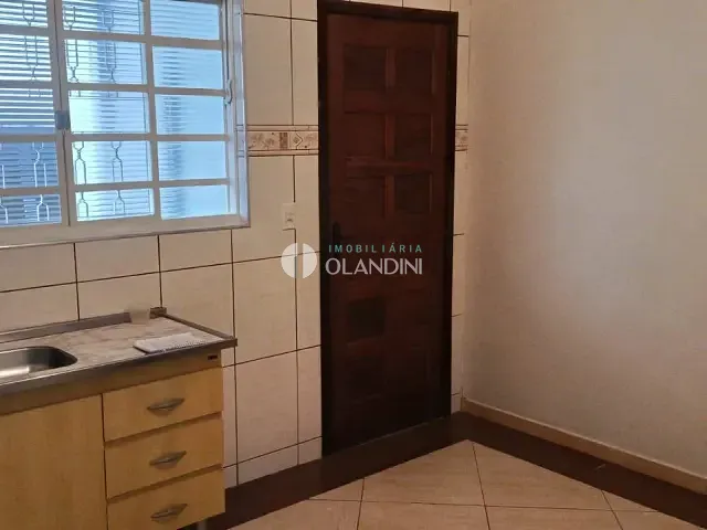 Casa 1 quarto e 1 banheiro, para alugar, no bairro Egydio Tagliari em Artur Nogueira
