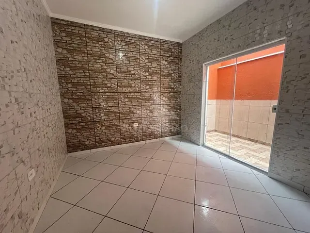 Casa com 225m² 3 quartos e 2 banheiros, à venda, no bairro Vila Bocaina em Mauá