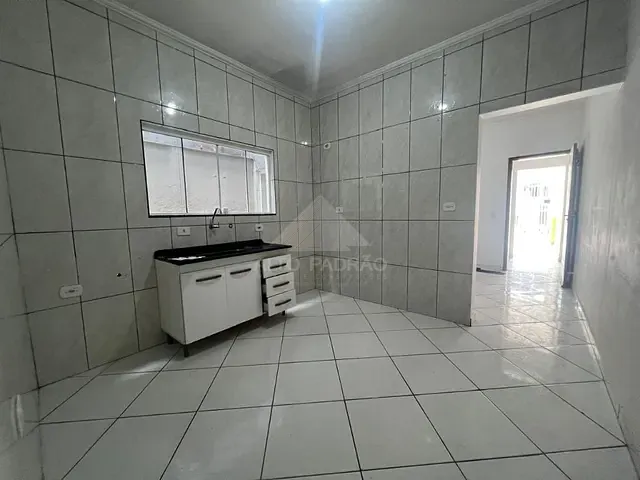 Casa com 225m² 3 quartos e 2 banheiros, à venda, no bairro Vila Bocaina em Mauá