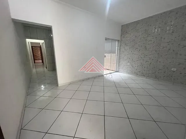 Casa com 225m² 3 quartos e 2 banheiros, à venda, no bairro Vila Bocaina em Mauá