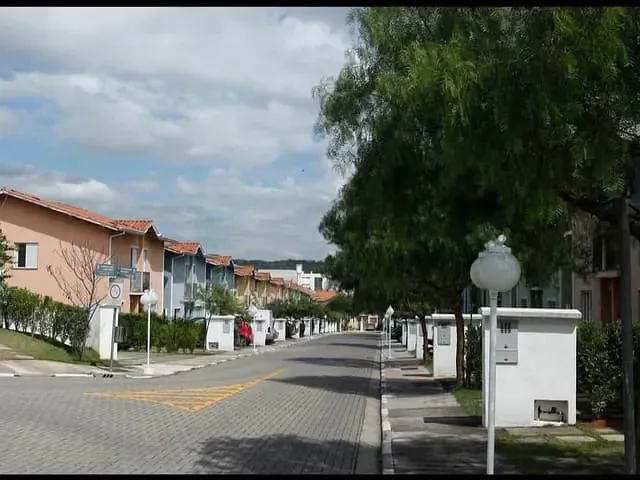 Casa com 135m² 3 quartos e 3 banheiros, à venda, no bairro Jardim Belizário em Cotia