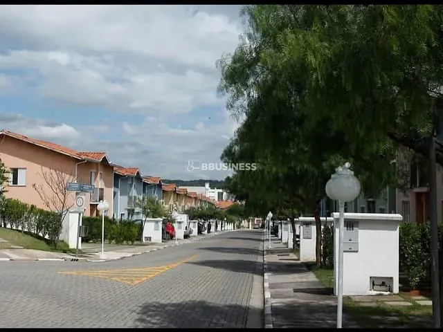 Casa com 135m² 3 quartos e 3 banheiros, à venda, no bairro Jardim Belizário em Cotia