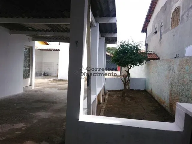 Casa com 100m² 2 quartos e 1 banheiro, à venda, no bairro Cidade Salvador em Jacareí