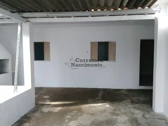 Casa com 100m² 2 quartos e 1 banheiro, à venda, no bairro Cidade Salvador em Jacareí