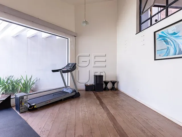 Casa com 388m² 4 quartos e 3 banheiros, à venda, no bairro Itamarati em Londrina