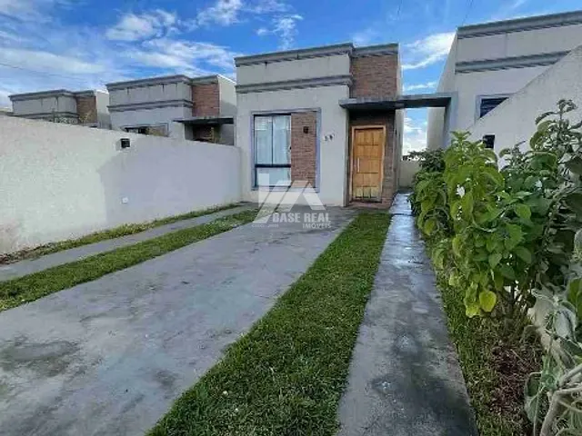 Casa 2 quartos e 1 banheiro, à venda, no bairro Cará-cará em Ponta Grossa