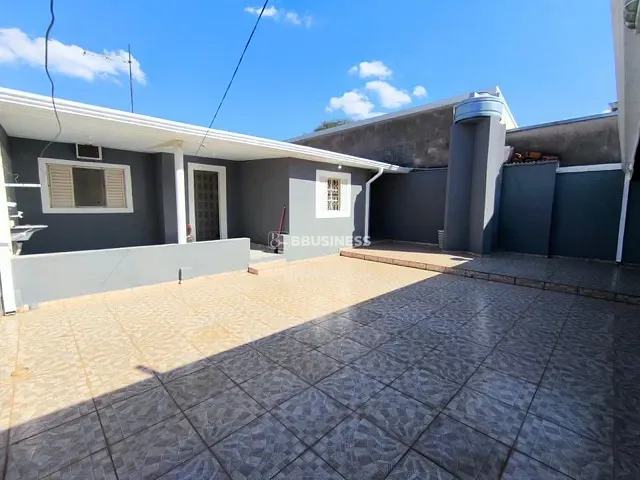 Casa com 250m² 3 quartos e 2 banheiros, à venda, no bairro Jardim Novo Maracanã em Campinas