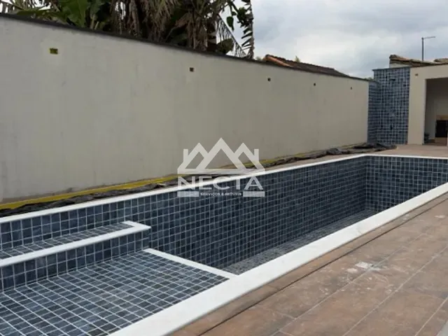 Casa com 97m² 2 quartos e 2 banheiros, à venda, no bairro Capricórnio II em Caraguatatuba
