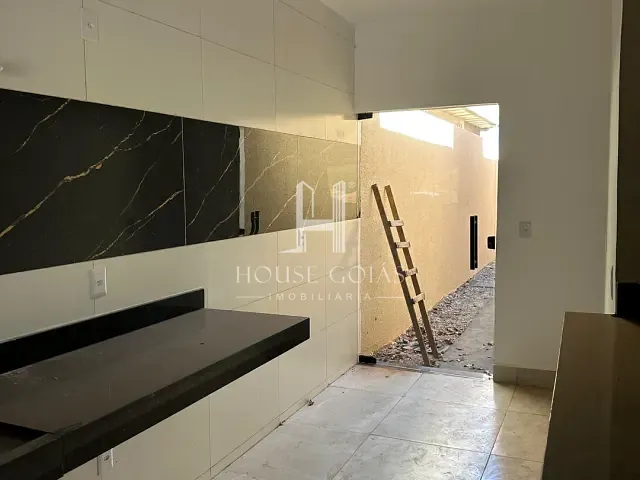 Casa com 150m² 3 quartos e 2 banheiros, à venda, no bairro Terrabela Cerrado II em Senador Canedo