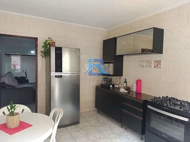 Casa com 250m² 2 quartos e 1 banheiro, à venda, no bairro Parque São Francisco em Itatiba