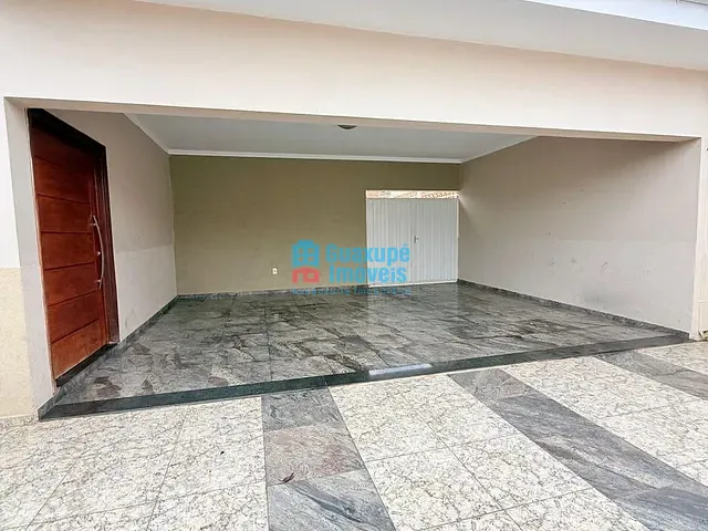 Casa 3 quartos e 4 banheiros, à venda, no bairro Parque das Orquídeas em Guaxupé