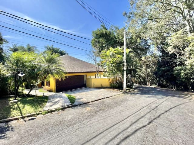 Casa com 1207m² 6 quartos e 6 banheiros, à venda, no bairro Palos Verdes em Carapicuíba