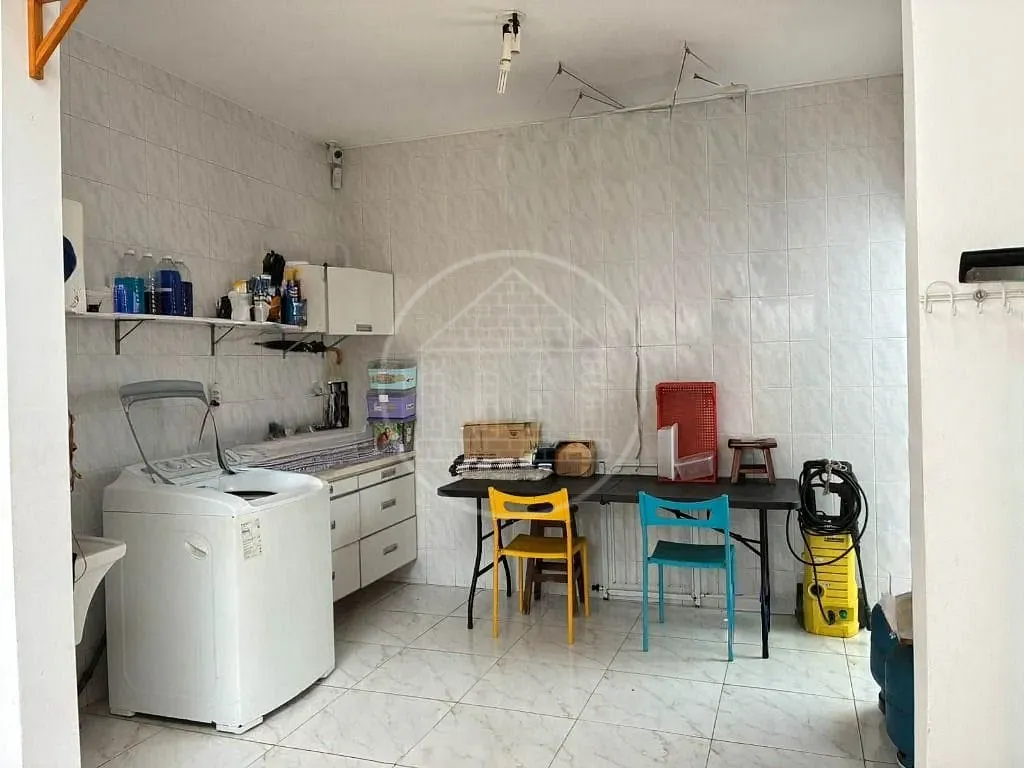 Casa, 5 quartos, 140 m² - Foto 4
