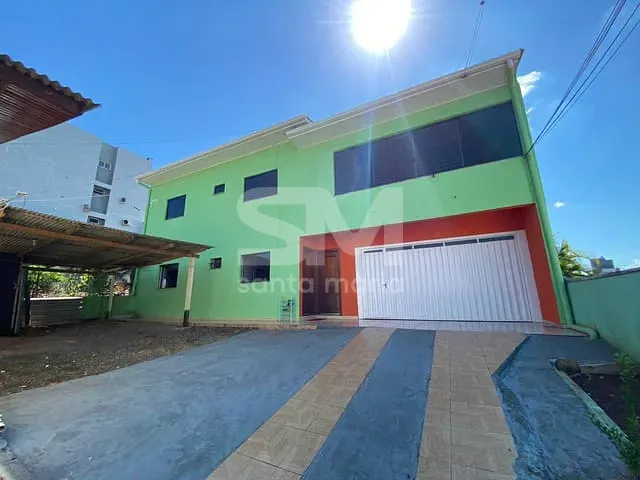 Casa 4 quartos e 2 banheiros, para alugar, no bairro São Cristóvão em Chapecó