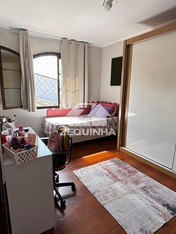 Casa à venda com 3 quartos, 161m² - Foto 17