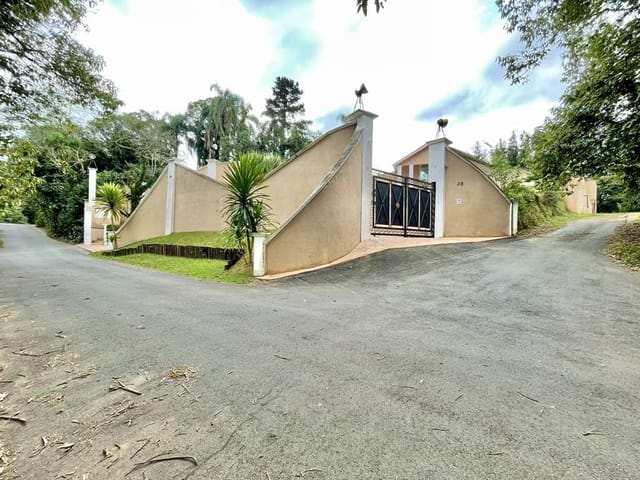 Casa com 6902m² 2 quartos e 11 banheiros, à venda, no bairro Jardim Santa Paula em Cotia