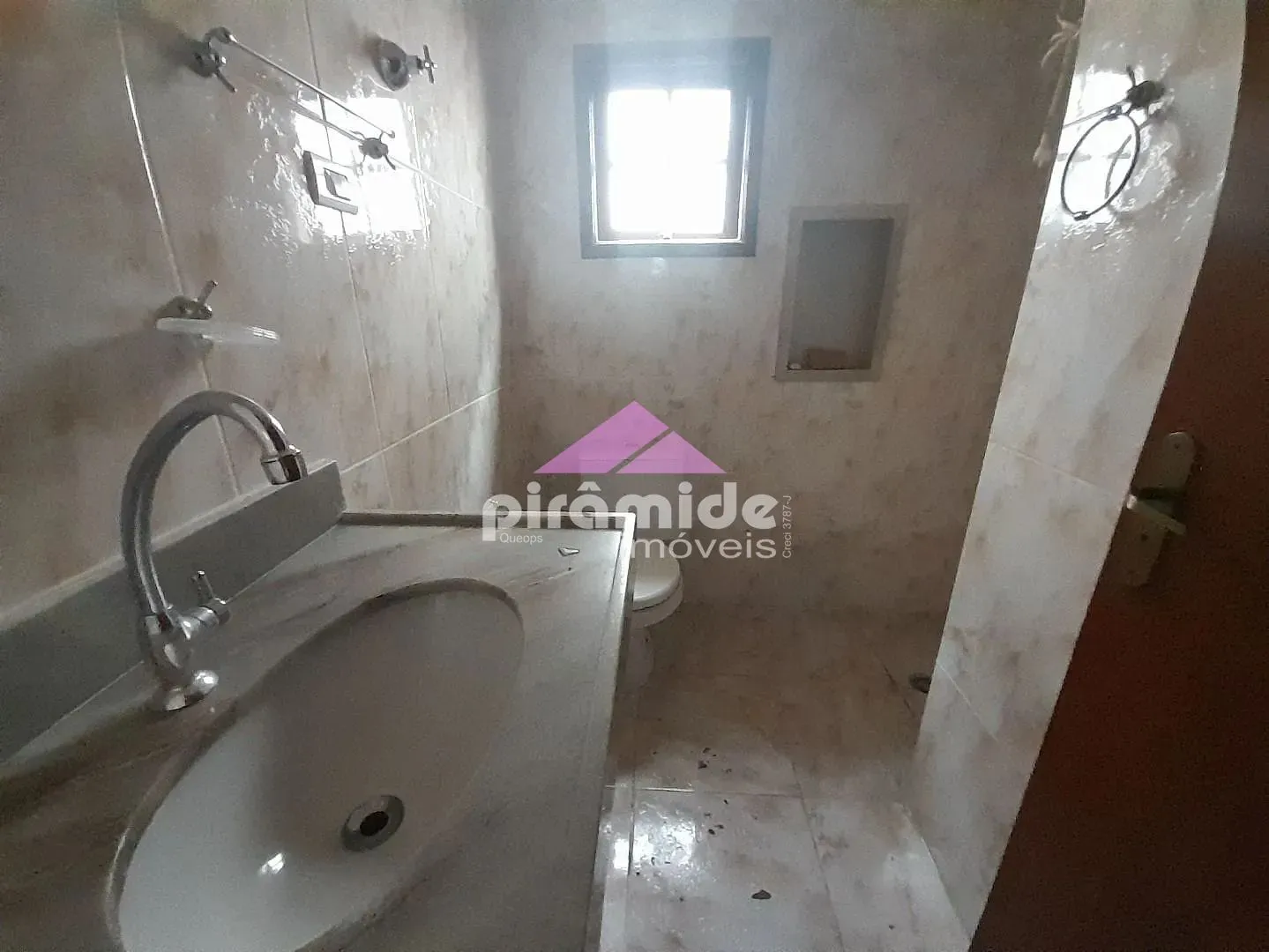 Casa, 4 quartos, 300 m² - Foto 21