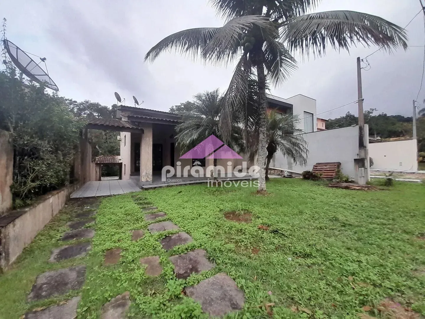 Casa, 4 quartos, 300 m² - Foto 35