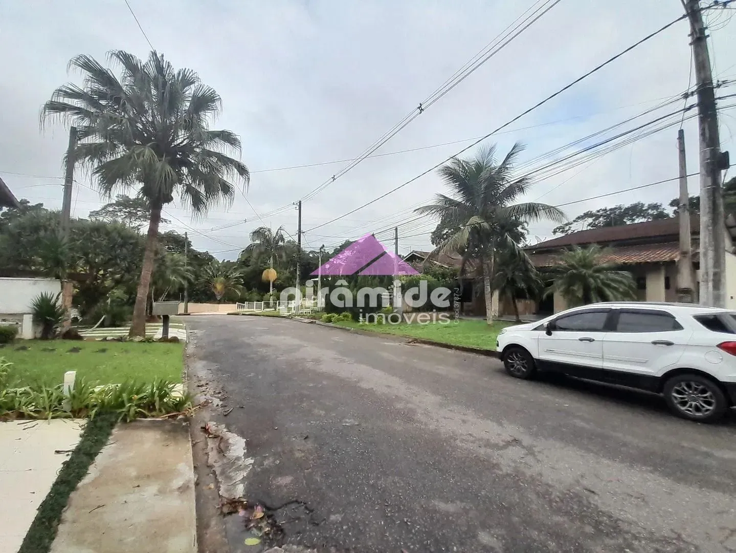 Casa, 4 quartos, 300 m² - Foto 37