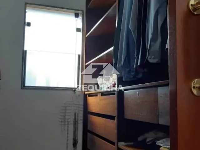 Casa com 250m² 4 quartos e 4 banheiros, à venda, no bairro Presidente Altino em Osasco