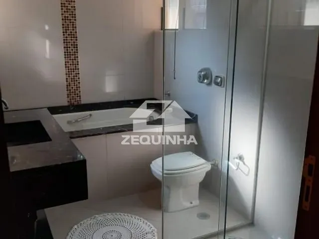 Casa com 250m² 4 quartos e 4 banheiros, à venda, no bairro Presidente Altino em Osasco