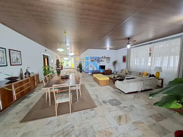 Casa com 1427m² 3 quartos e 4 banheiros, à venda, no bairro Parque das Laranjeiras em Itatiba