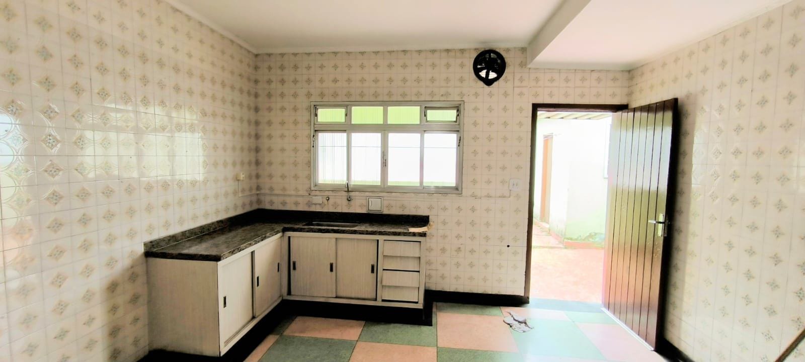 Casa Térrea -  Boa Vista sendo uma Casa de Laje  na frente e outra nos fundos,   São Caetano do Sul