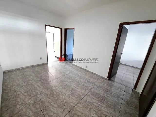 Casa com 65m² 2 quartos e 1 banheiro, para alugar, no bairro Nova Gerty em São Caetano do Sul