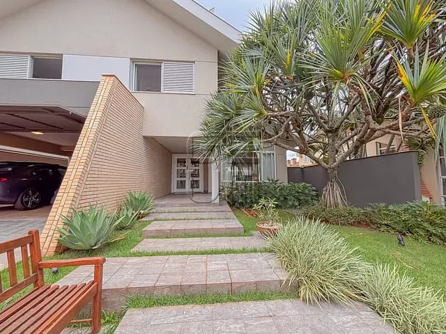 Casa com 705m² 4 quartos e 5 banheiros, à venda, no bairro Gleba Fazenda Palhano em Londrina
