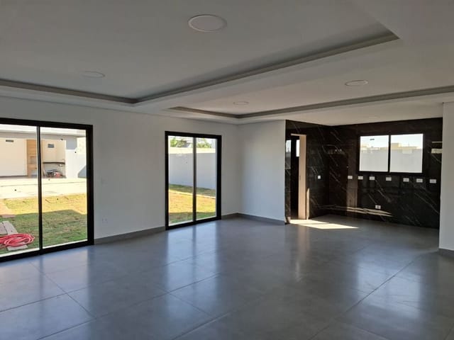 Casa com 500m² 4 quartos e 5 banheiros, à venda, no bairro Cidade Jardim em Vargem Grande Paulista